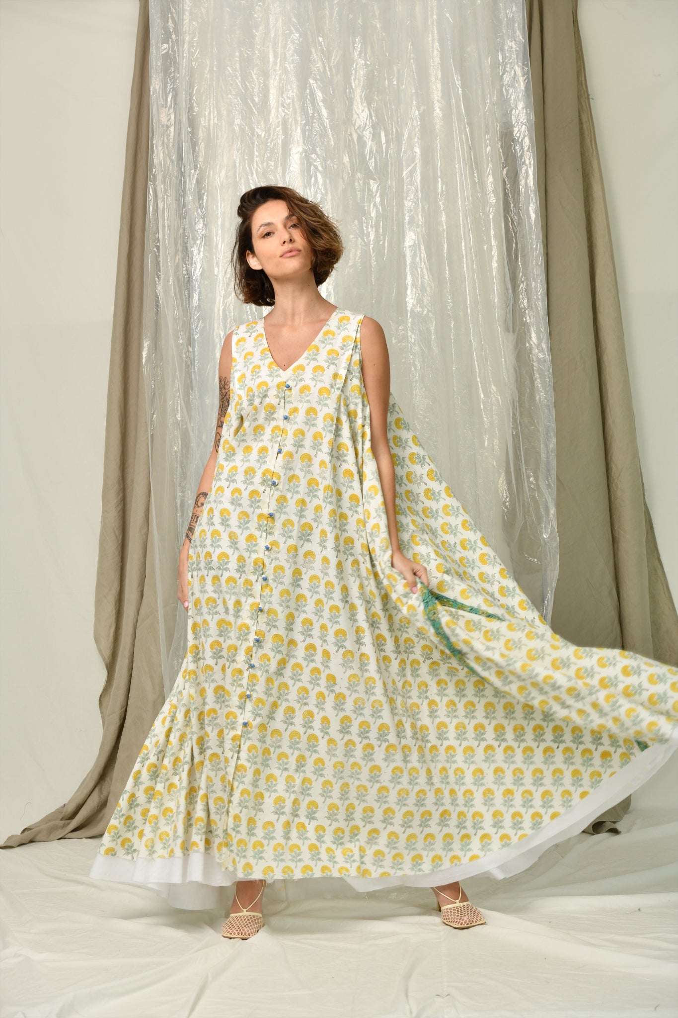 Yellow cotton sleeveless