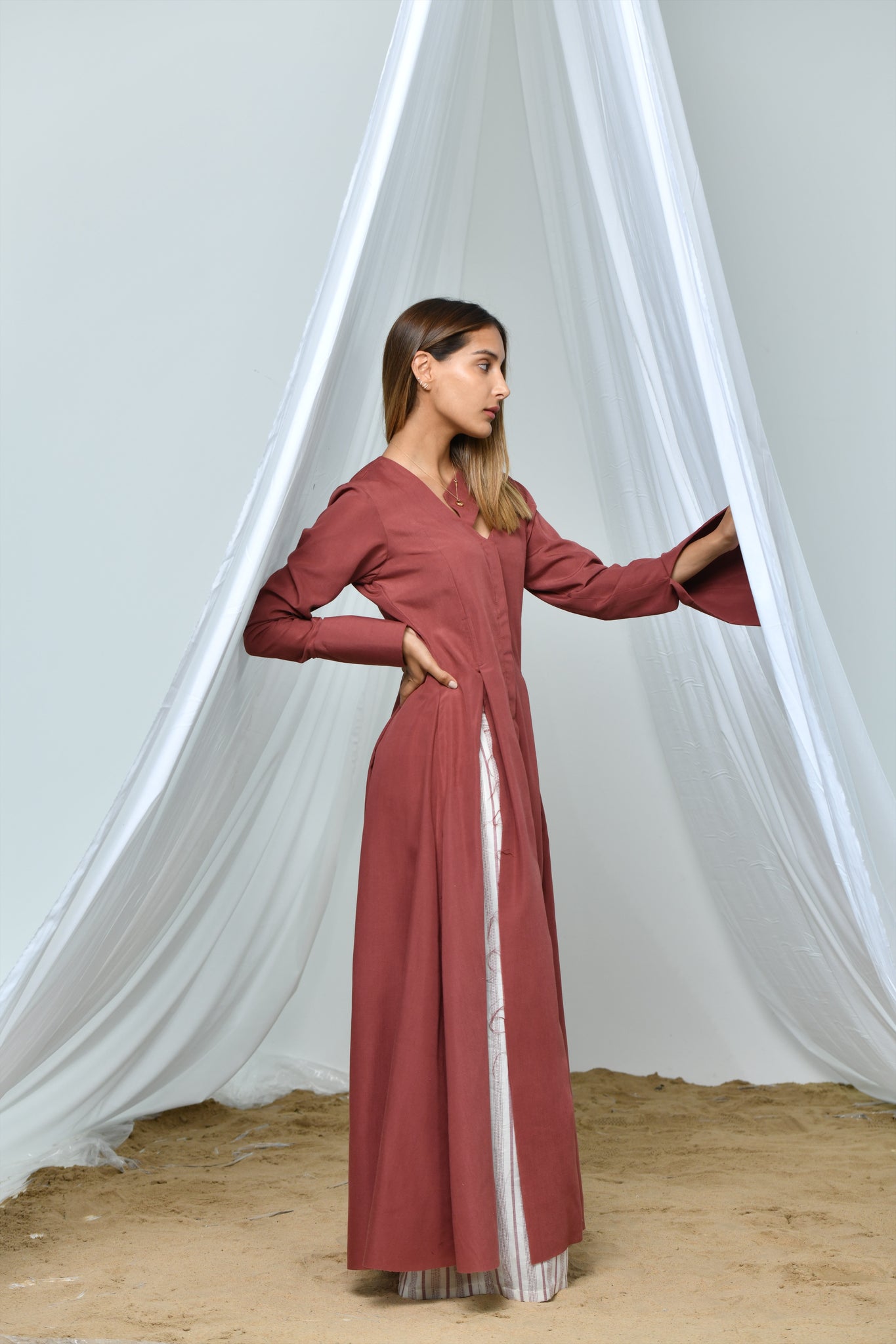 Solia set maroon